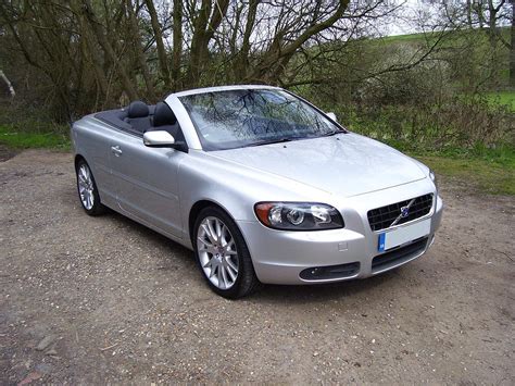 download 00 Volvo C70 Convertible workshop manual