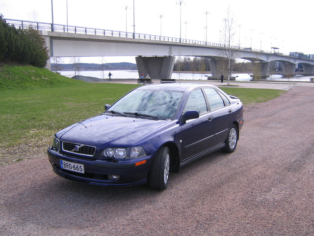 download 02 Volvo S40 workshop manual