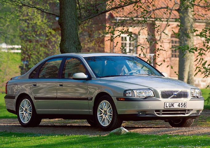 download 02 Volvo S80 workshop manual