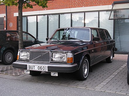 download 78 Volvo 264 265 workshop manual