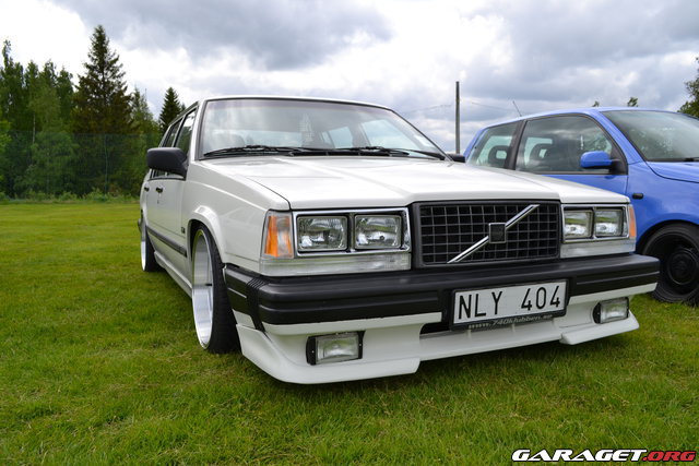 download 88 Volvo 740 workshop manual