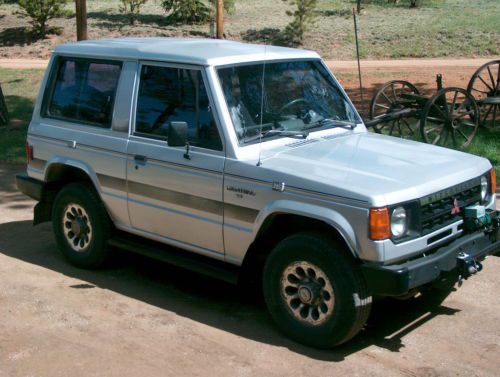 download 89 MITSUBISHI PAJERO MONTERO 4WD workshop manual