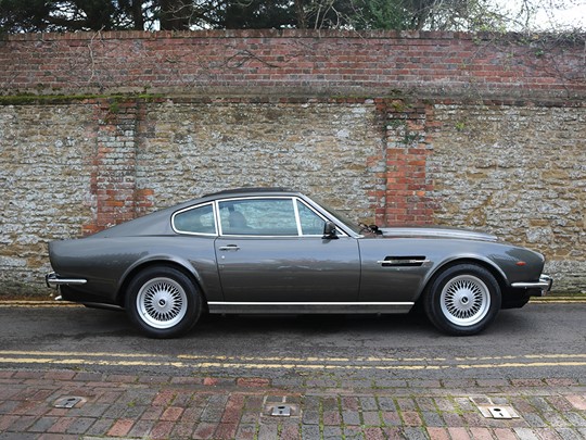 download ASTON MARTIN SALOON able workshop manual