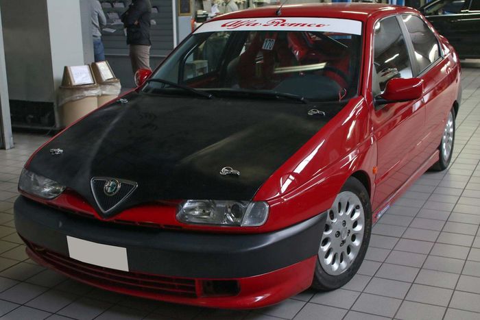 download Alfa Romeo 146 able workshop manual