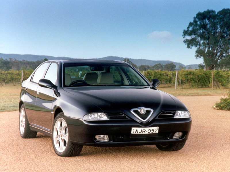 download Alfa Romeo 166 2.0 TS Multilanguage workshop manual