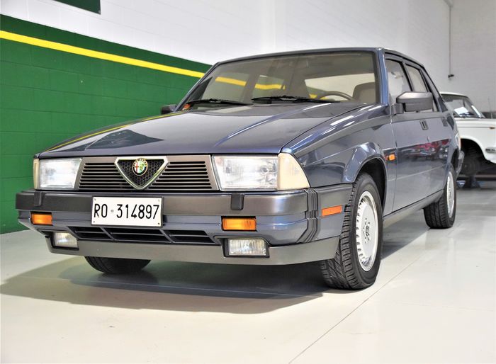 download Alfa Romeo 75 2.5 V6 Milano able workshop manual