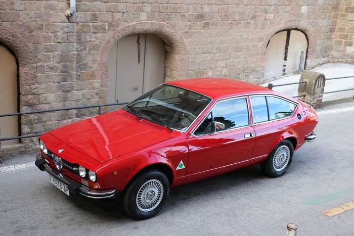 download Alfa Romeo Alfetta able workshop manual