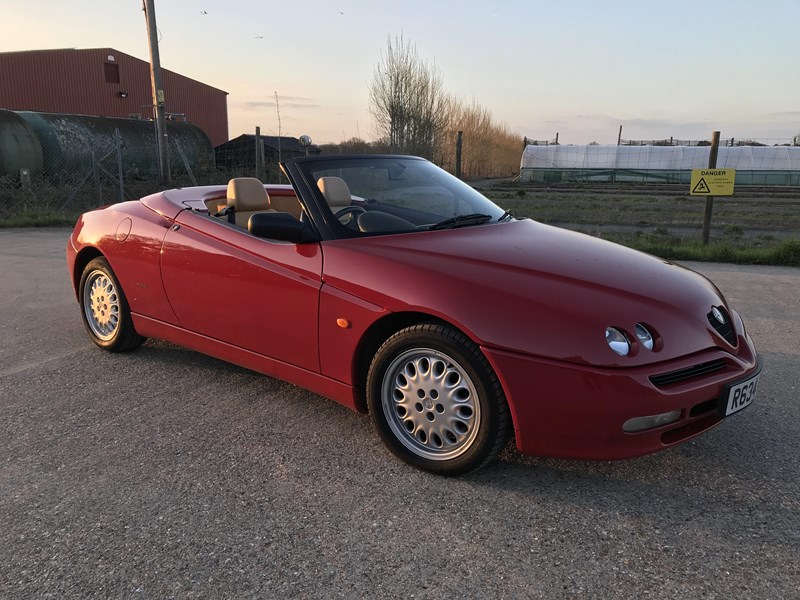 download Alfa Romeo Spider 916 workshop manual