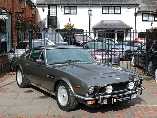 download Aston Martin V8 Saloon able workshop manual