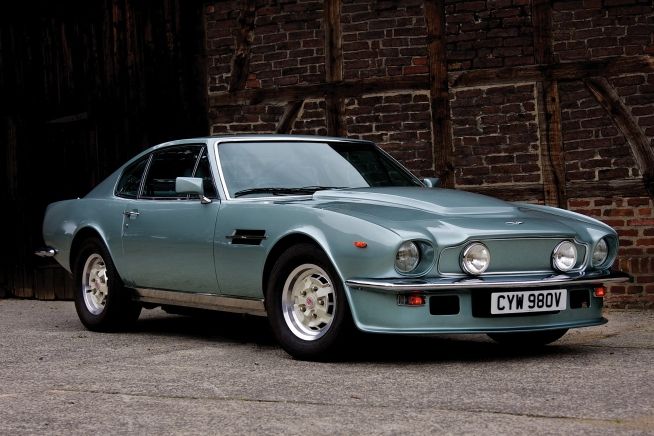 download Aston Martin V8 Saloon workshop manual