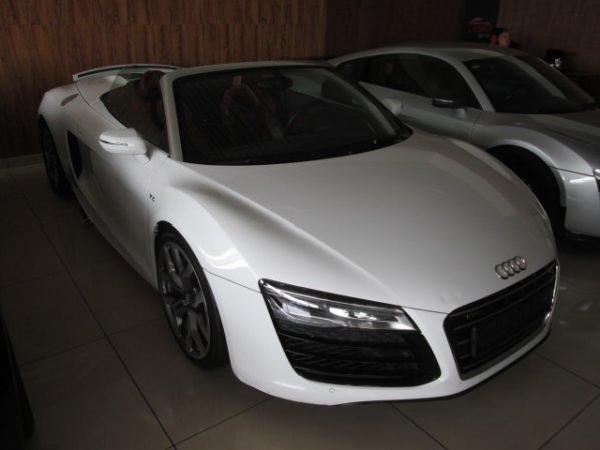 download Audi R8 workshop manual