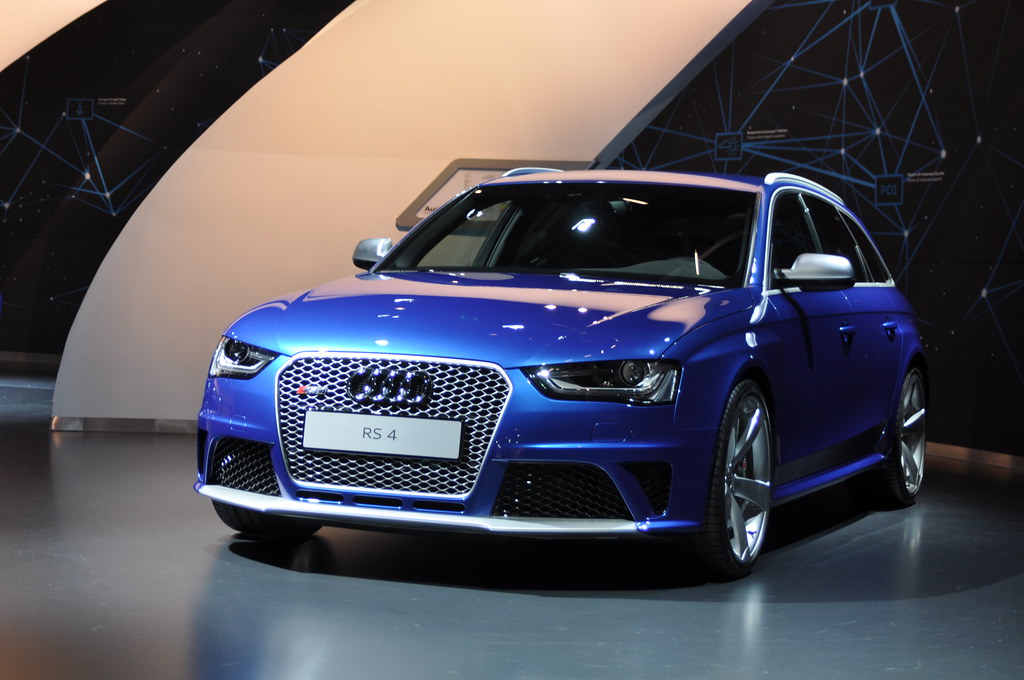 download Audi RS 4 workshop manual