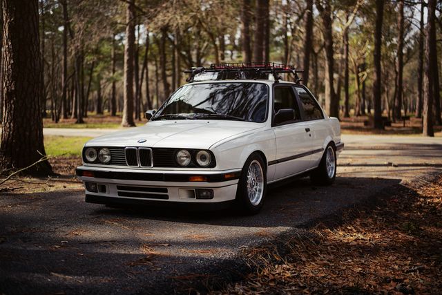 download BMW 3 325e workshop manual