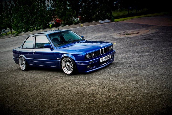 download BMW 3 325e workshop manual