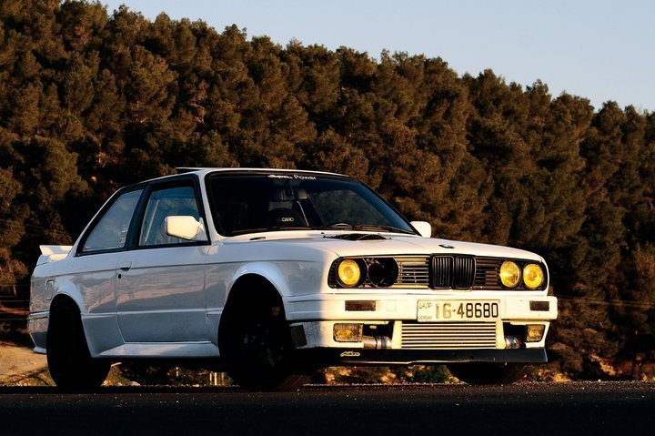 download BMW 3 325es workshop manual