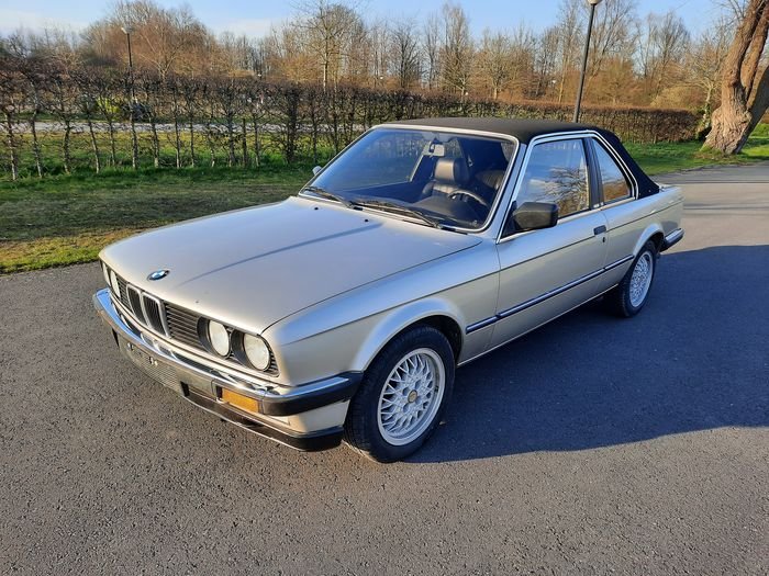 download BMW 3 E30 English workshop manual