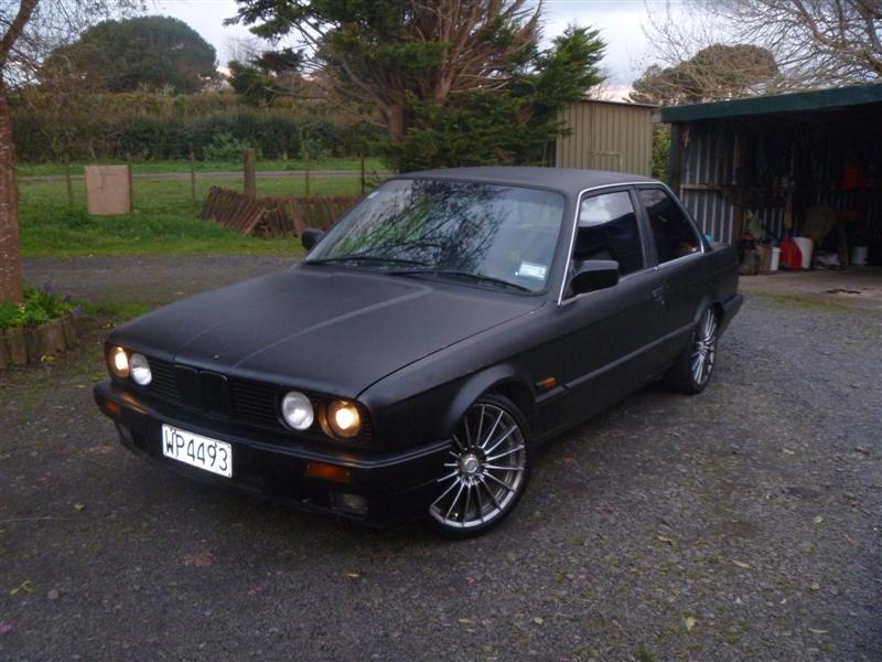 download BMW 3 E30 workshop manual