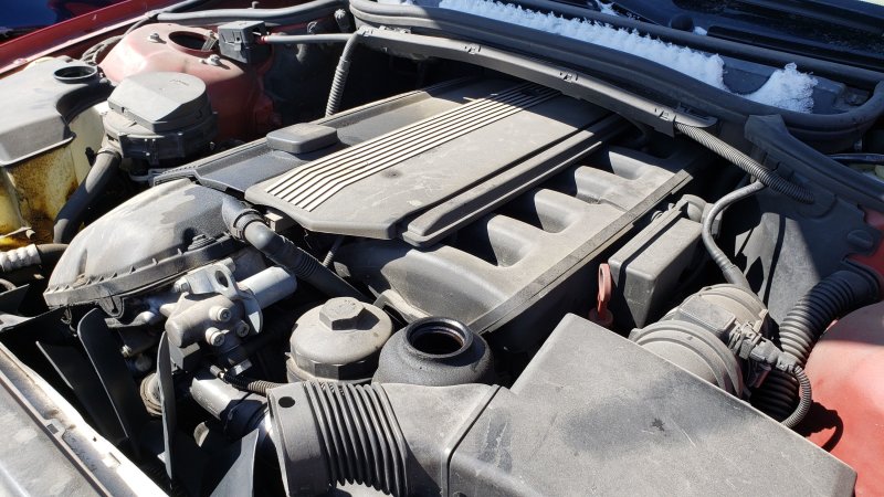 download BMW 323i Sedan workshop manual