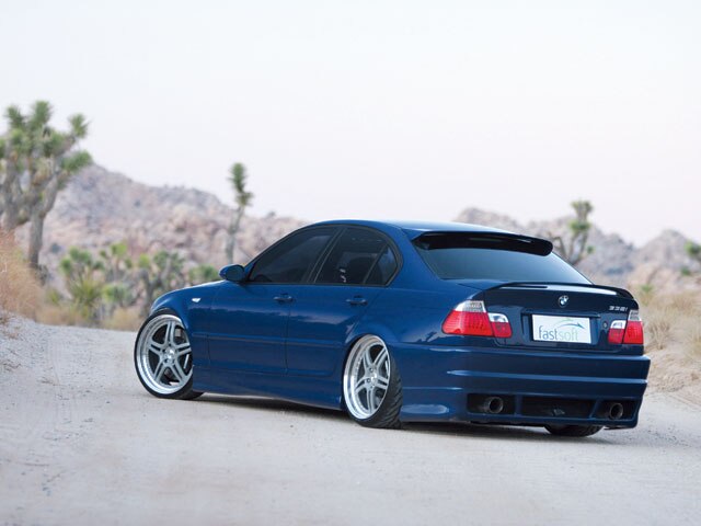 download BMW 323i workshop manual