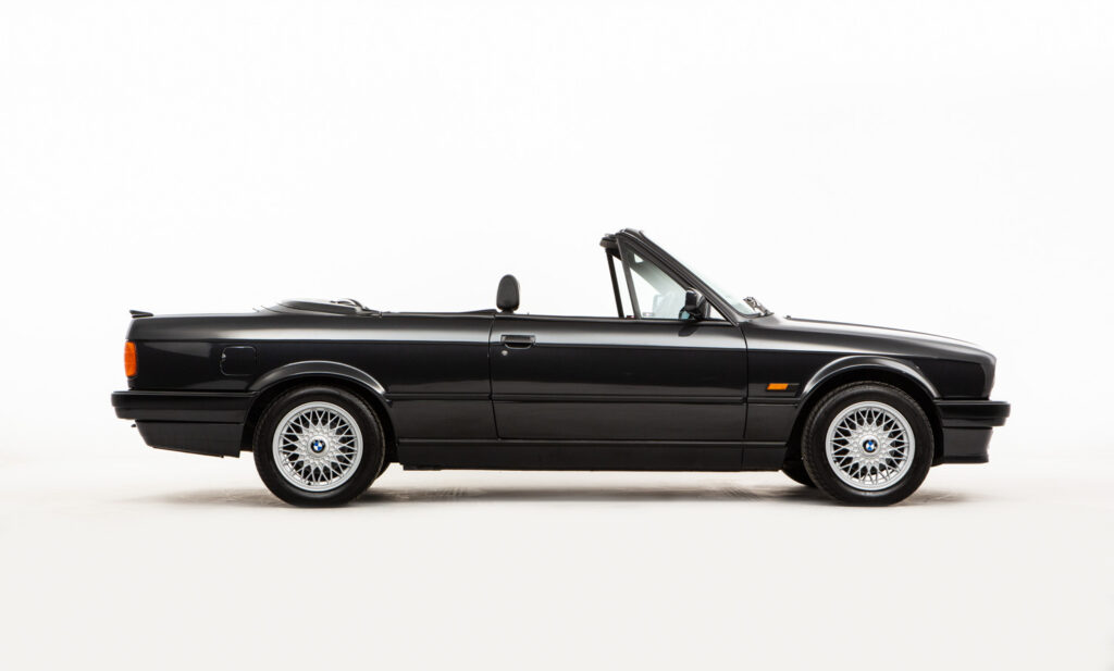 download BMW 325i Convertible ETM able workshop manual