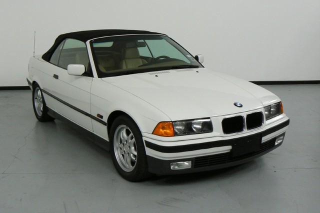 download BMW 325i Convertible workshop manual