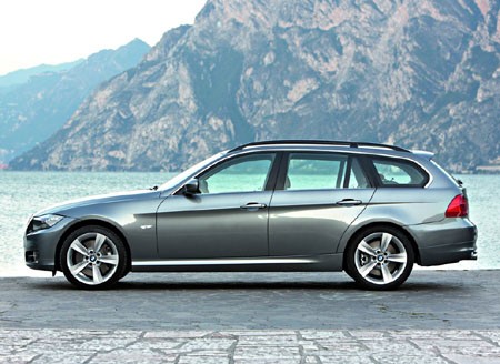 download BMW 325xi Wagon with iDrive workshop manual