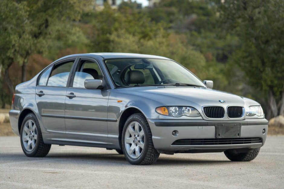 download BMW 325xi able workshop manual