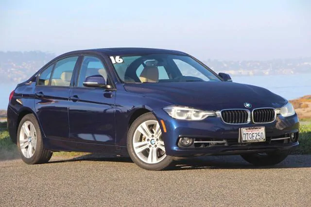 download BMW 328i with idrive Sedan workshop manual