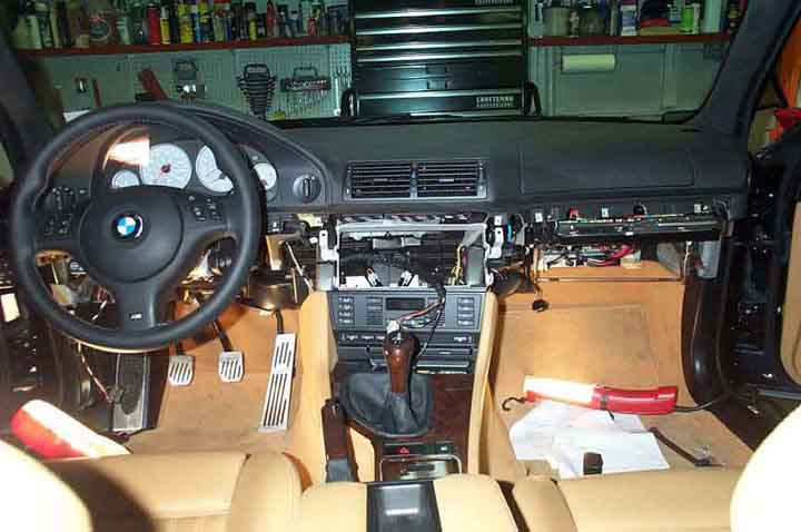 download BMW 5 525i workshop manual