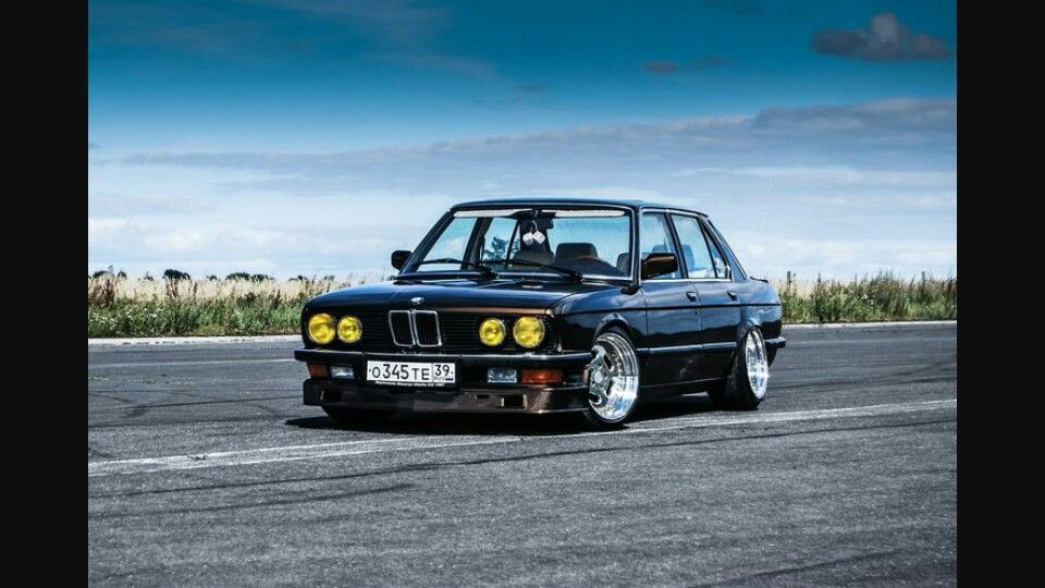 download BMW 5 E28 E34 workshop manual