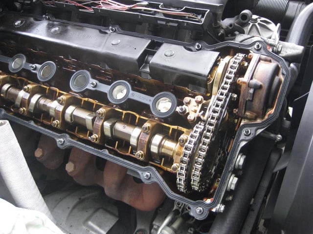 download BMW 5 E34 530i able workshop manual