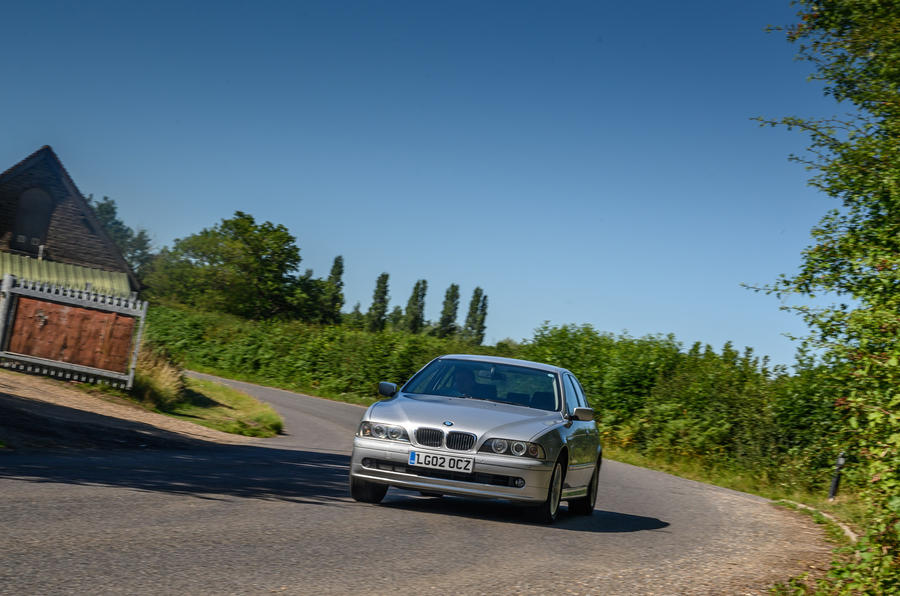 download BMW 5 E39 Seriviceable workshop manual
