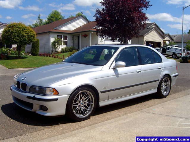 download BMW 5 E39 workshop manual