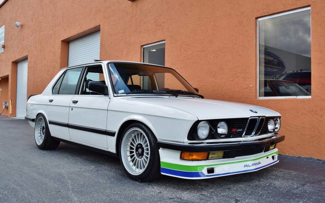 download BMW 5 Series E28 535i workshop manual