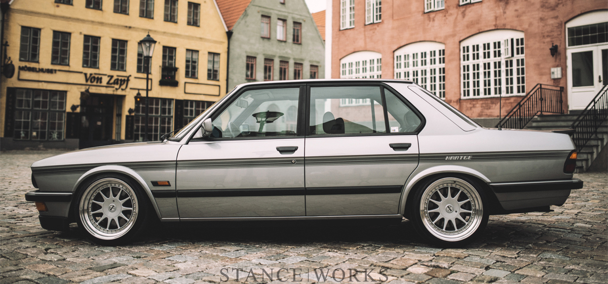 download BMW 5 Series E28 535i workshop manual