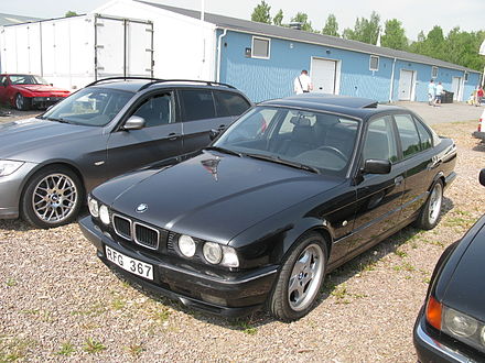 download BMW 5 Series E34 525i 525iX 530i 535i 535i Sport 525i Sport 540i 540i M sport M5 workshop manual