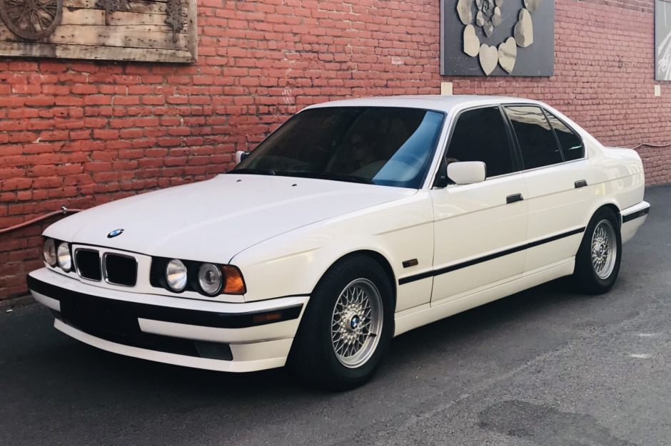 download BMW 5 Series E34 BMW 530i workshop manual