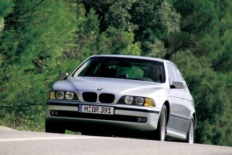 download BMW 5 Series E39 workshop manual