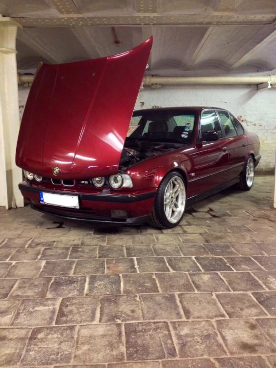 download BMW 5 e34 workshop manual