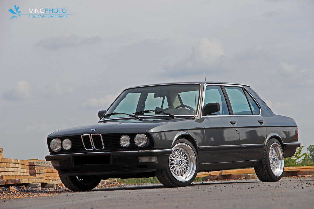 download BMW 518I E28 workshop manual