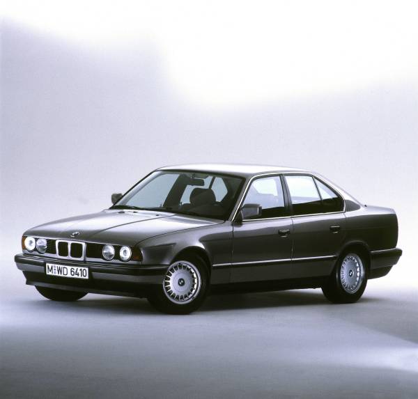 download BMW 518i able workshop manual