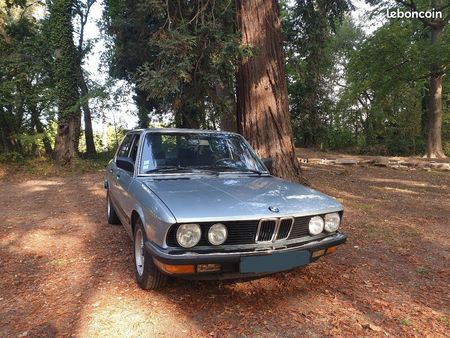 download BMW 525I E28 workshop manual