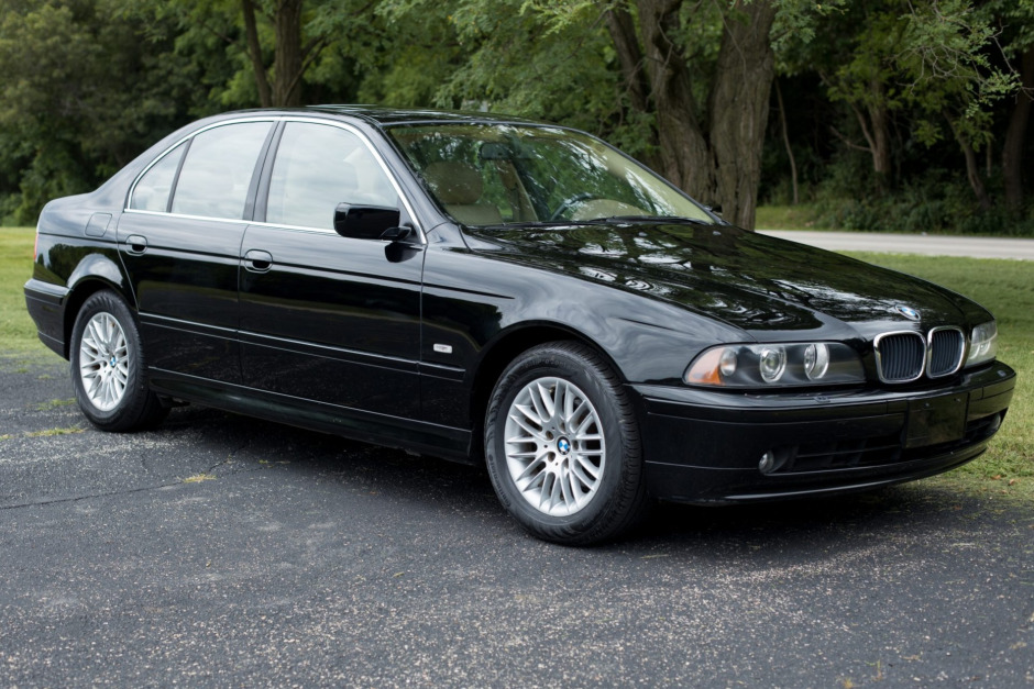 download BMW 525i E39 able workshop manual