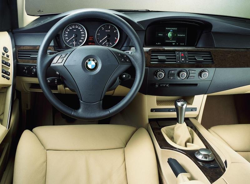 download BMW 525xi workshop manual