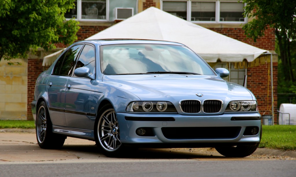 download BMW 528i E39 workshop manual