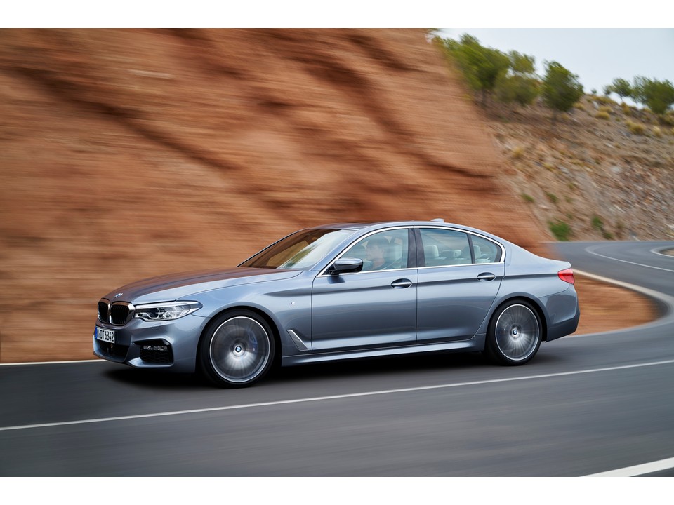 download BMW 530i workshop manual