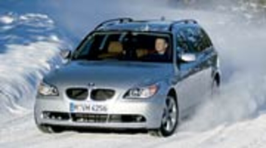 download BMW 530xi Sport Wagon workshop manual