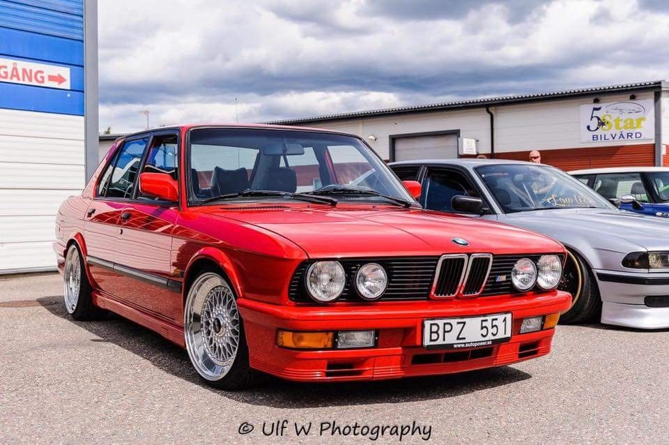 download BMW 535 E28 workshop manual