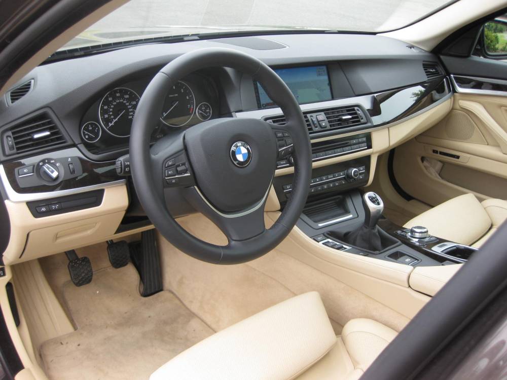 download BMW 535XI workshop manual