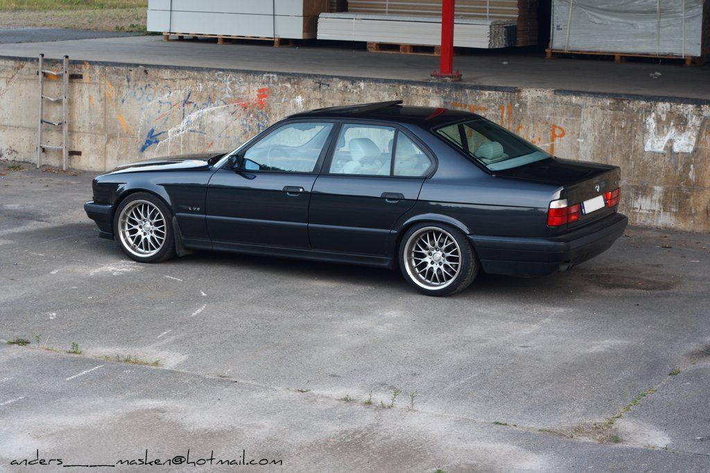 download BMW 540i workshop manual